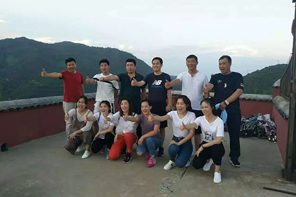 米乐M6在线注册(中国)有限公司周末活动——西山国家森林公园一游